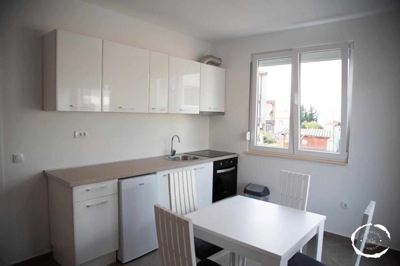 Apartment Djelovic *
